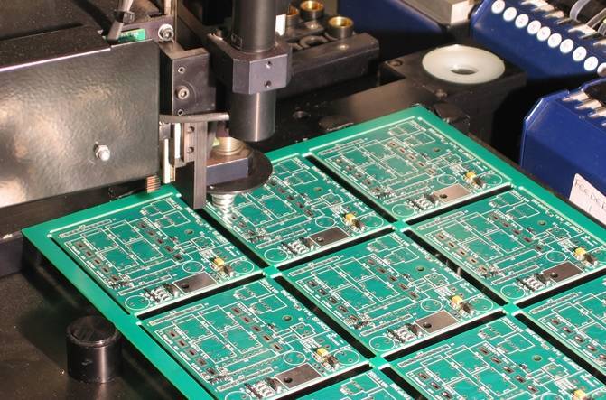 Pcb assembly PCB component adjustment method